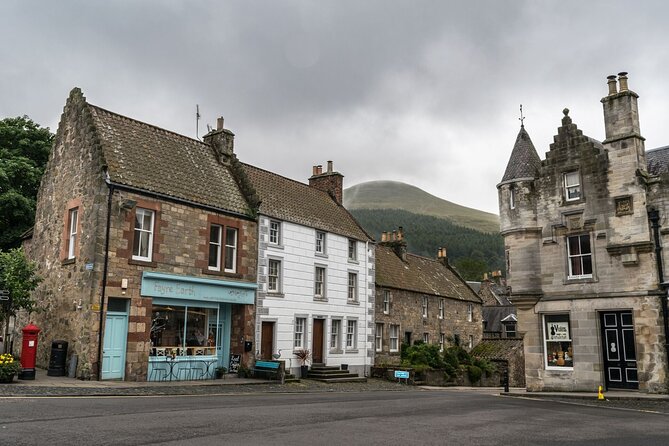 Outlander Filming Locations Day Tour from Edinburgh - Doune Castle and Castle Leoch: What to Look For