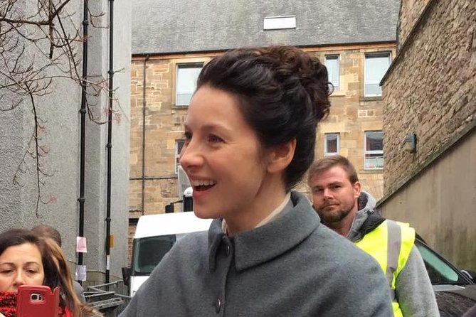 Outlander Walking Tour of Edinburgh's Old Town - A Quick Season 3 Film Location Stop (That Keeps the Plot Energy)