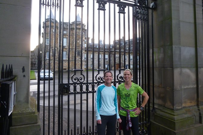 Panoramic Running Tour of Edinburgh - What to wear and bring for Arthur’s Seat and hilltop wind