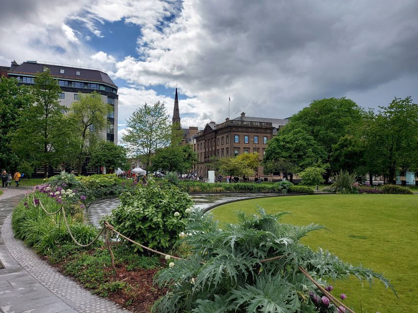 Private Discovery Tour: Edinburgh's Strange & Secret History - Old Town streets: UNESCO views plus the city’s stranger side