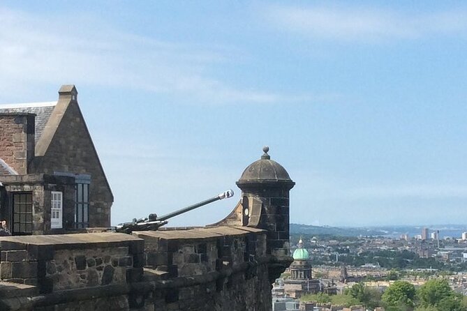 Private Edinburgh Castle Tour - The Great Hall: Medieval Power in a Real Room