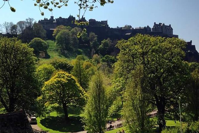 Private Edinburgh City Half-Day Tour - Holyrood and the Government Mile: Seeing the Modern City
