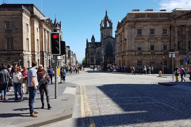 Private Edinburgh City Tour - Price and logistics: what $1,063.08 per group really means