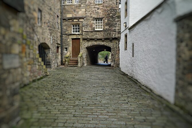 Private Edinburgh driving tour - Door-to-door pickup: convenience you actually feel