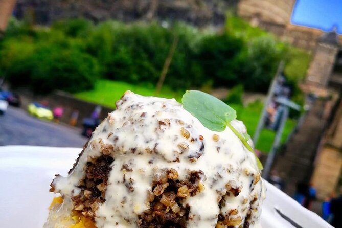 Private Edinburgh Street Food Walking Tour - A 3-hour street food route that makes Old Town click
