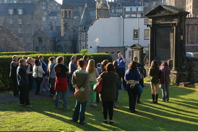 Private Greyfriars Kirkyard history tour - Price for a private tour: $124.30 for up to 2