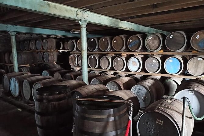 Private Highland whisky tour from Edinburgh- Build your own tour! - Lunch, tastings, and the alcohol question
