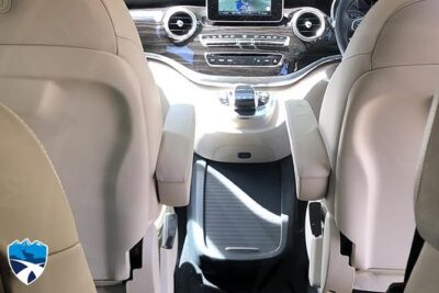Private luxury transfer from Edinburgh Airport to Edinburgh - Finding your driver fast: Edinburgh Airport pickup details that matter