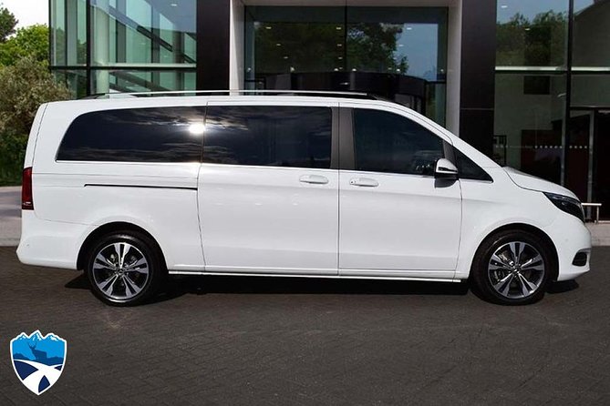 Private luxury transfer from Edinburgh Airport to Edinburgh - Price and value: is $54.55 per person worth it?