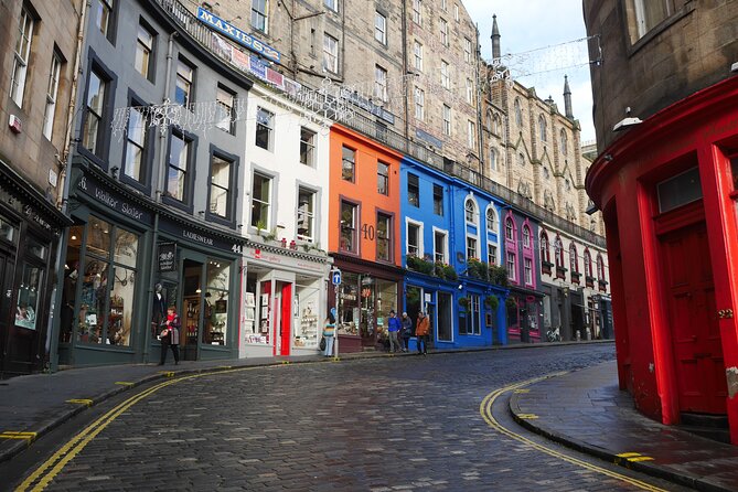 Private one hour Harry Potter walking tour - Greyfriars Kirkyard gravestones and the Hogwarts School sightline