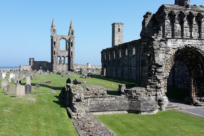 Private St Andrews, Dunfermline and Fife Day Tour from Edinburgh - Guide personalities matter more than you think
