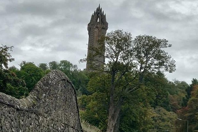 Private Stirling Day Guided Tour in the Premier Classic LEVC TXE - Battle of Bannockburn Experience: making 1314 make sense