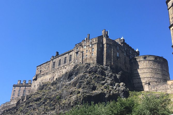 Private Walk: Edinburgh Old Town and New Town - Grassmarket and Greyfriars: history, atmosphere, and optional Harry Potter