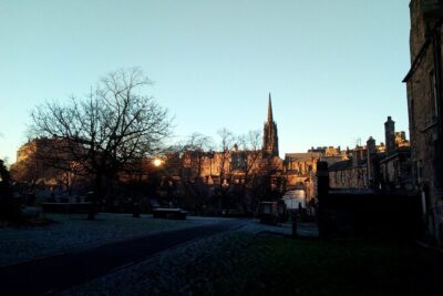 Private Walking Tour: JK Rowling's Harry Potter in Edinburgh FR - Old Town Stop: Following Rowling Into the First Novel Mood