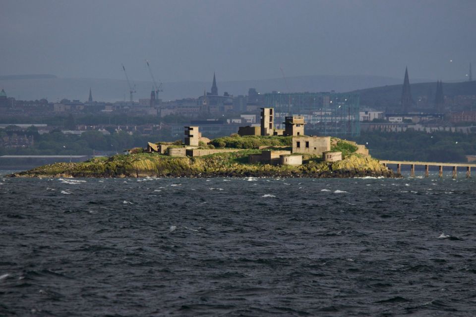 Queensferry: Maid of the Forth 1.5-Hour Sightseeing Cruise - What to wear and who this cruise fits best