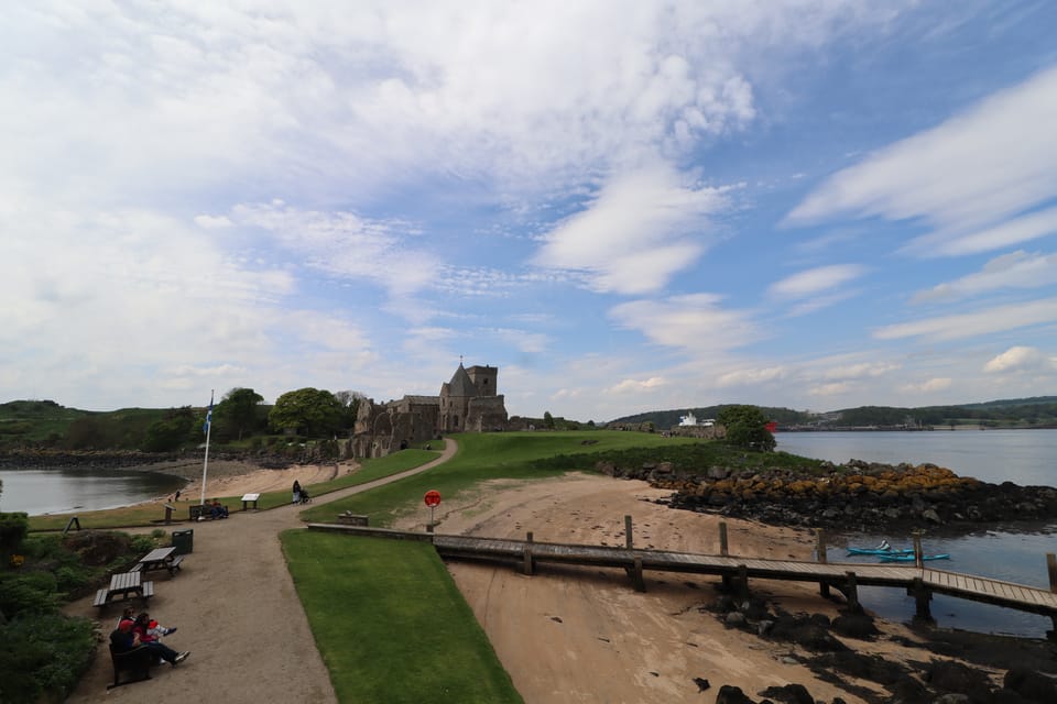Queensferry: Sightseeing Cruise to Inchcolm Island - Maid of the Forth cruise: audio commentary and bridge time