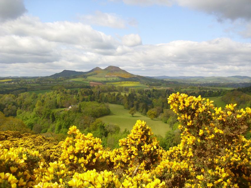 Rosslyn Chapel & Scottish Borders Tour from Edinburgh - Sunday Departures Run in Reverse