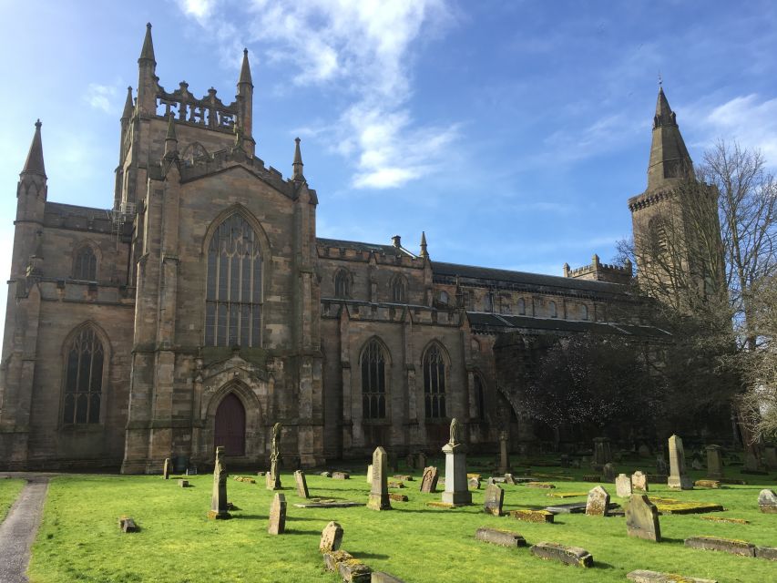 Rosslyn Chapel, Stirling Castle & Dunfermline Abbey Tour - Quick hits: what makes this tour work