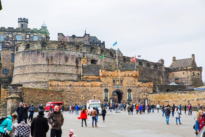 Royal Edinburgh Ticket - Hop-On Hop-Off and Attraction Admissions - Royal Yacht Britannia at Ocean Terminal: a relaxing royal detour
