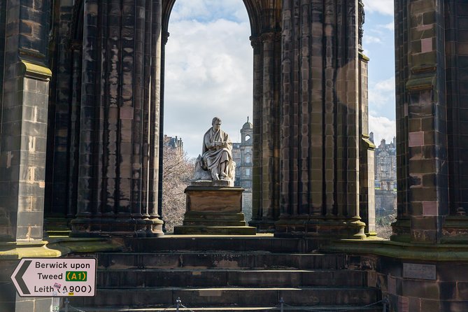 Royal Edinburgh Ticket - Hop-On Hop-Off and Attraction Admissions - Three routes, one smart strategy: choosing the bus line you need