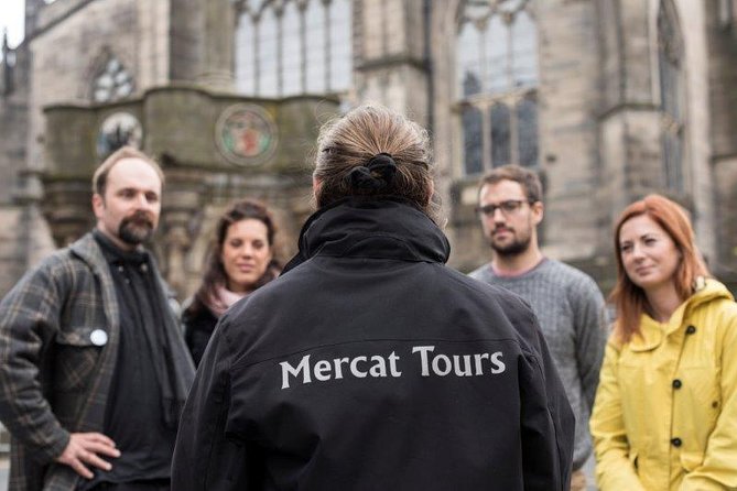 Royal Mile and Edinburgh Castle - Small Group Walking Tour - Castlehill views: use the climb to learn the city