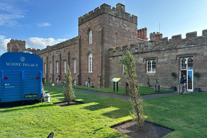 Scone Palace, Nature, Pitlochry, Whisky Experience from Edinburgh - How the day trip from Edinburgh actually plays out