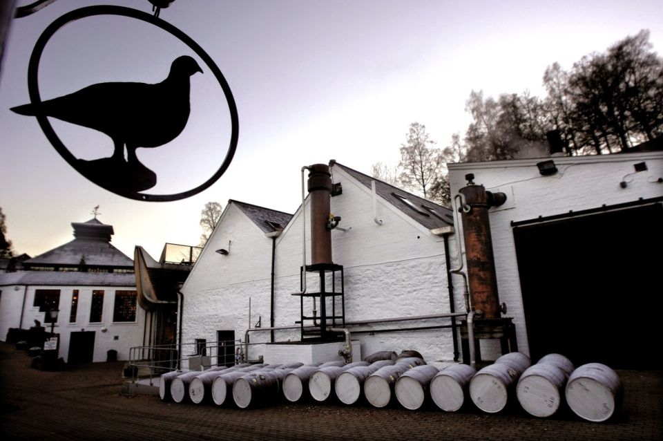 Scotland Whisky Explorer: Highlands Day Tour from Edinburgh - Glenturret Distillery or Crieff Wandering: Your Whisky Decision Point