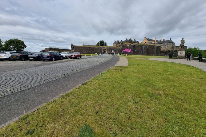 Scottish Castles & Whisky Tour - Tullibardine Distillery: Damming, Distilling, and the Dramming Bar