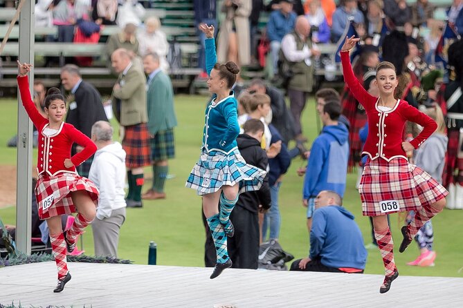 Scottish Highland Games Day Trip from Edinburgh - Coach timing, group size, and what’s actually included