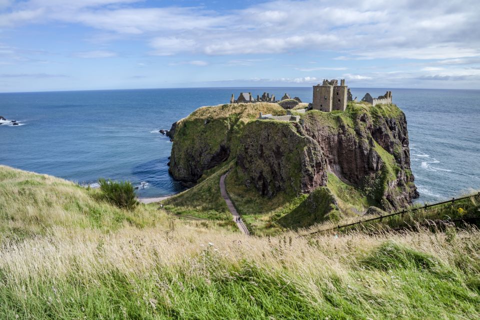 Scottish Highlands 4-Day Castle Tour From Edinburgh - Day 2: Royal Deeside Castles—Castle Fraser, Crathes Castle, and Garden Time