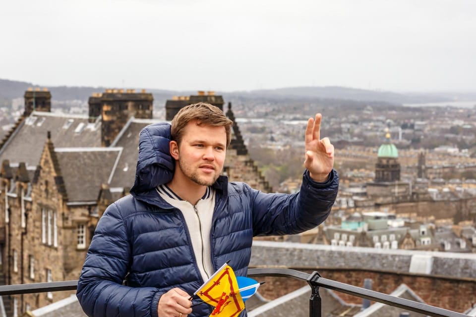Skip-the-line Edinburgh Castle with Old Town Walking Tour - Getting the most out of your 2 hours inside the castle