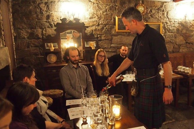 Small Group Edinburgh Whisky Tour and Tasting - Candlelit Tasting in a Cozy Room: Where the Experience Clicks