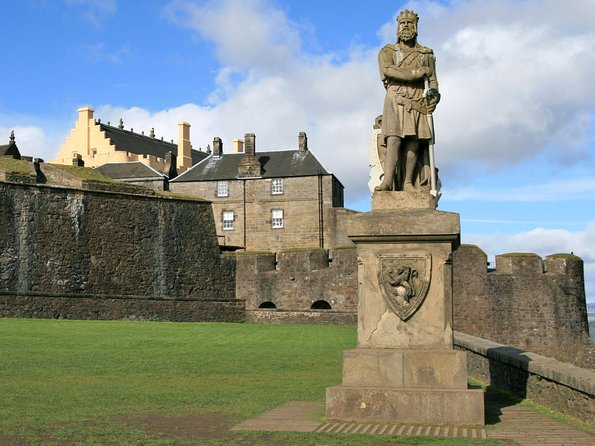 Stirling Castle and Whisky Very Small Group Tour from Edinburgh - Leaving Edinburgh at 8:30 with no car stress