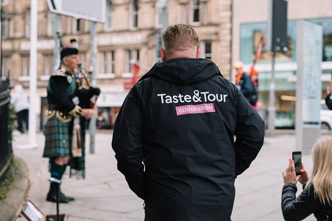 Taste & Tour: Edinburgh Food Tour with Drinks - Key Highlights You’ll Care About