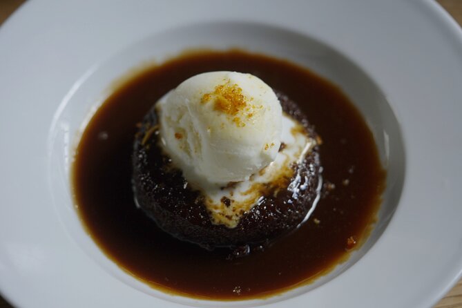 The Best Food Tour in Edinburgh - VIP Mode: Small Group, Local Guide, and a Real Meal Pace