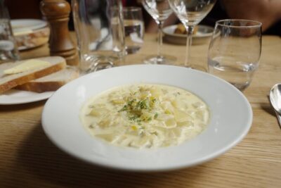 The Best Food Tour in Edinburgh - Starter Round: Oyster, Cullen Skink, and Haggis