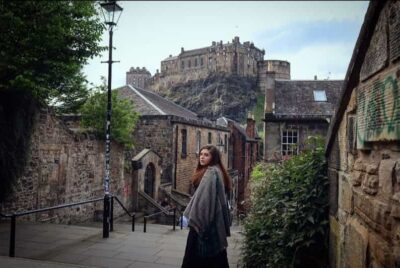 The Dark Side of Edinburgh - Greyfriars Kirkyard: haunted graveyard walking with time for photos