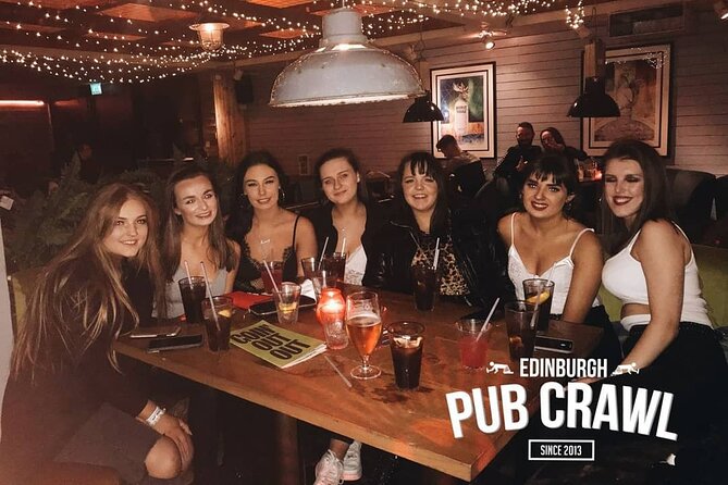 The Original Edinburgh Pub Crawl: 7 Bars! - Guides make or break it: what the best hosts do