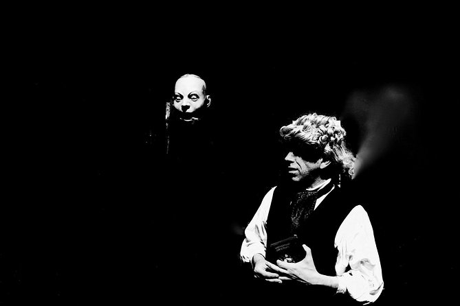The World Famous Underground Ghost Tour - Greyfriars Kirkyard: A Cemetery That Feels Like Theater