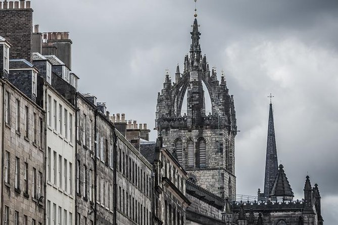 The World Famous Underground Ghost Tour - How Scary Is This, Really?