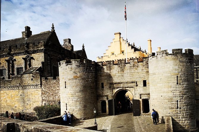 Warriors & Wilderness: Braveheart & Stirlingshire Day Trip - How this private Braveheart day works from Edinburgh
